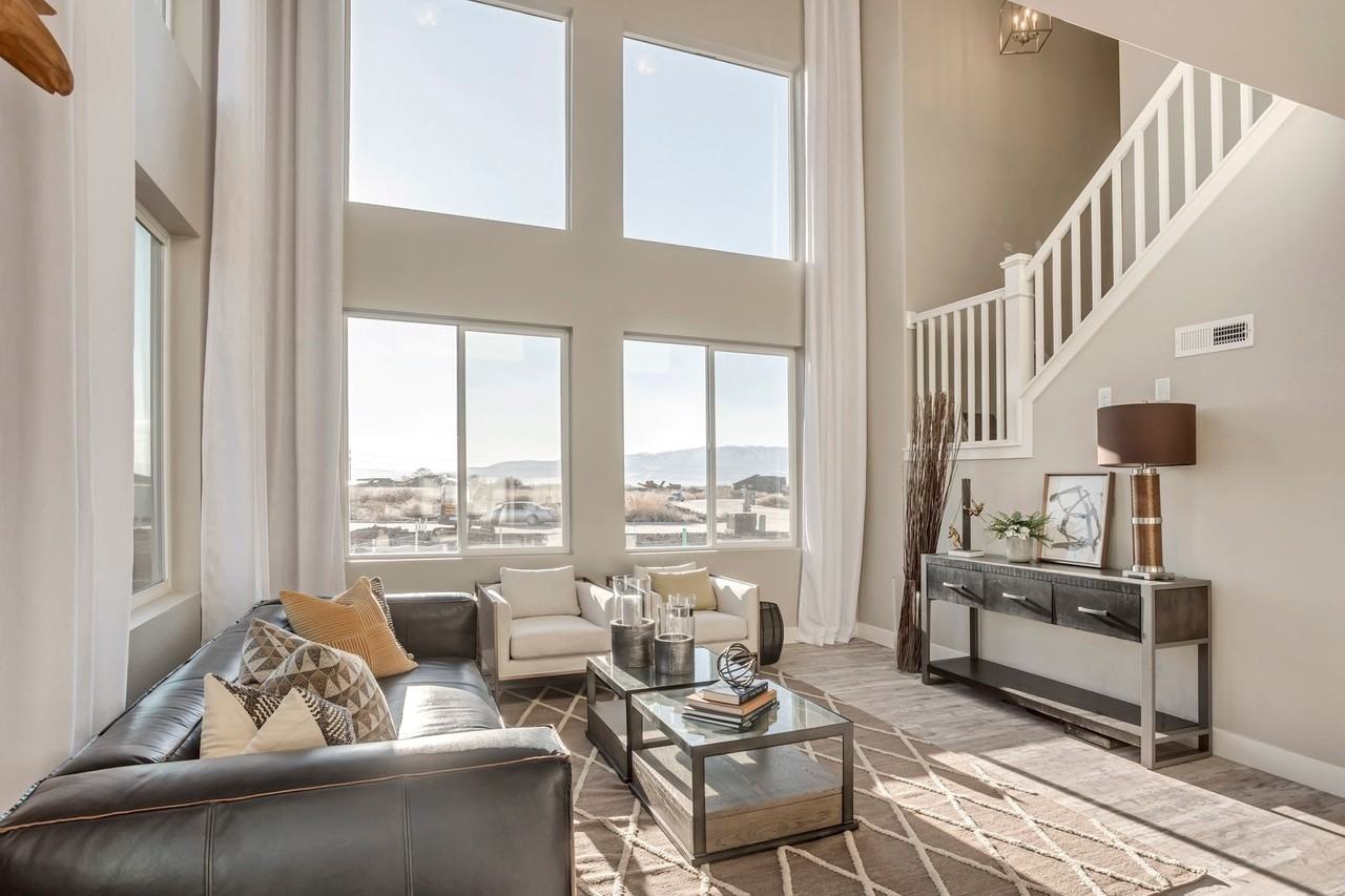 1941 S 1140 W - Photo 5 of 20