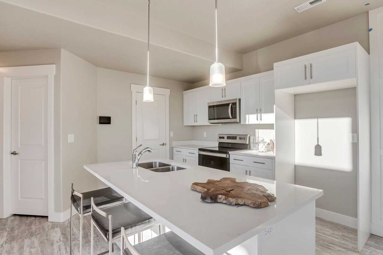 1941 S 1140 W - Photo 7 of 20