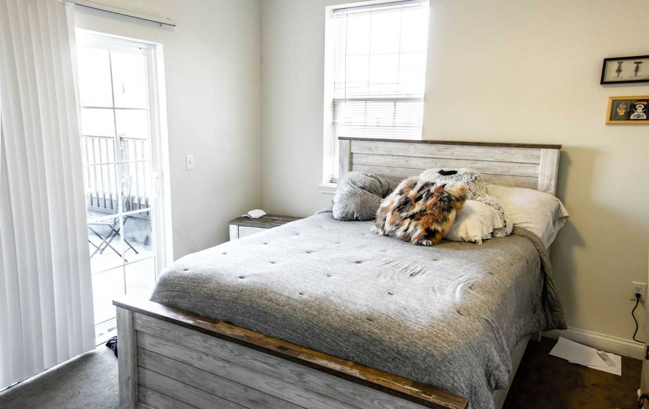 501 N Walnut - Photo 6 of 8