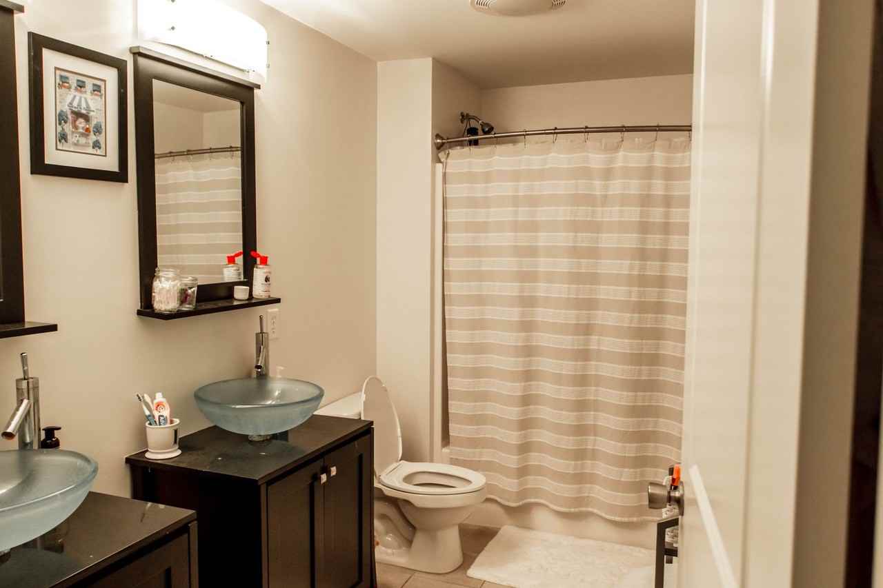 501 N Walnut - Photo 7 of 8