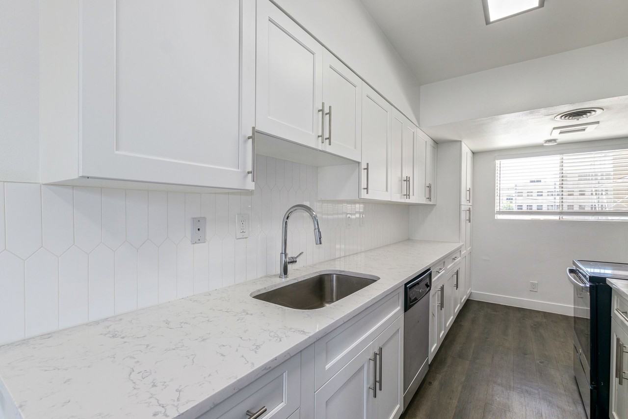 The Shorewood Apartments - Photo 2 of 50