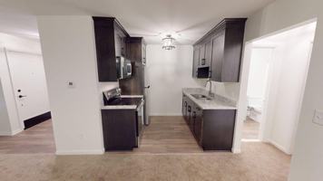 featured image of 17455 Wildwood St