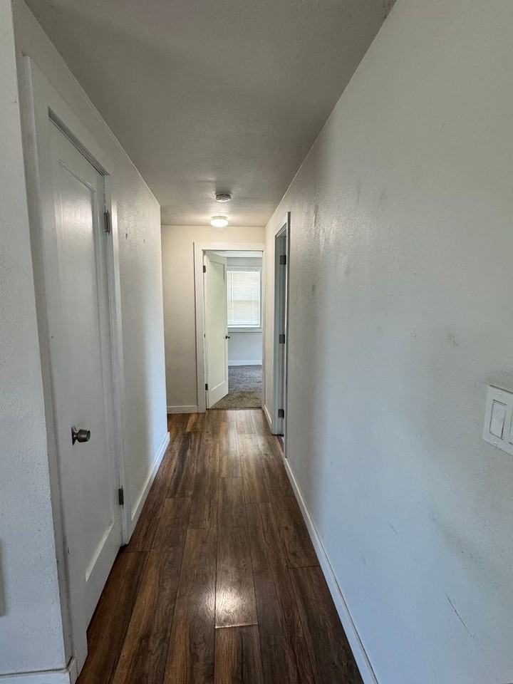 3706 Howard Ave - Photo 7 of 15