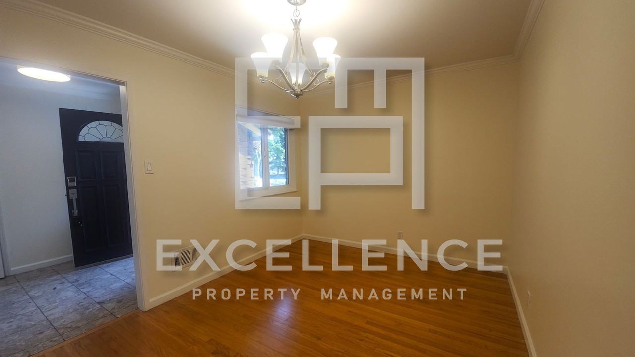 3399 Ensalmo Ave - Photo 2 of 14