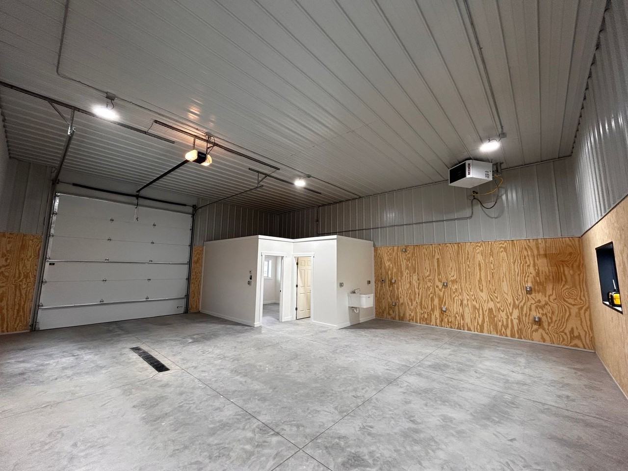 100 W Missoula Ave #2 - Photo 6 of 8