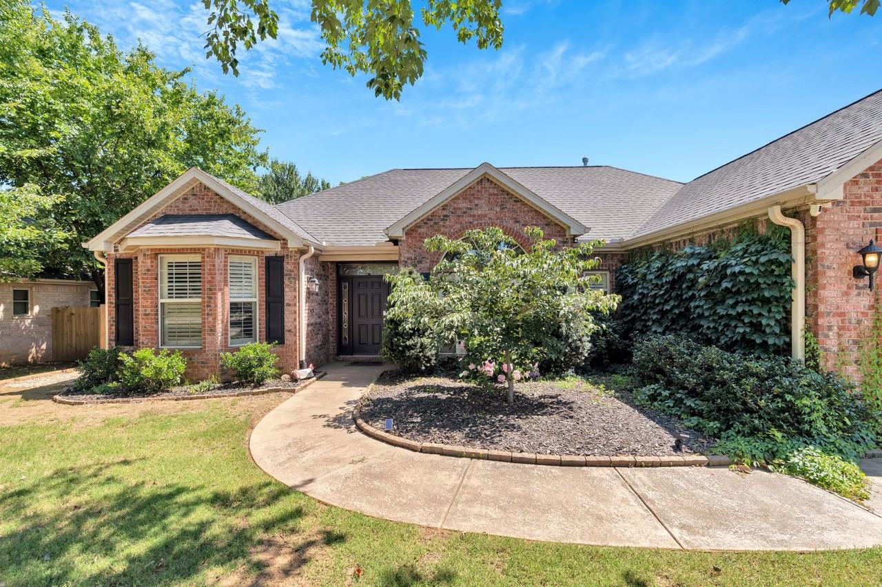 4811 W New Bridge Rd - Photo 3 of 25