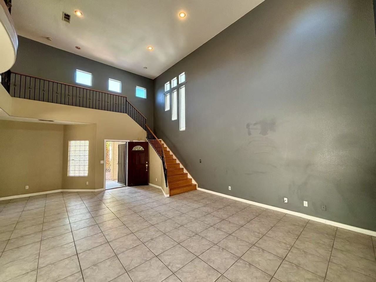 7247 W Mesa Vista Ave - Photo 3 of 16