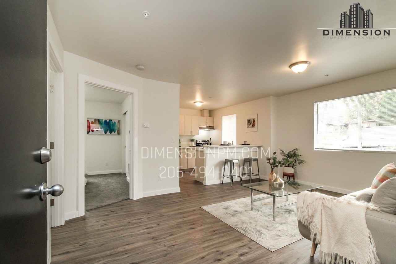 3903 S Tyler St - Photo 7 of 49