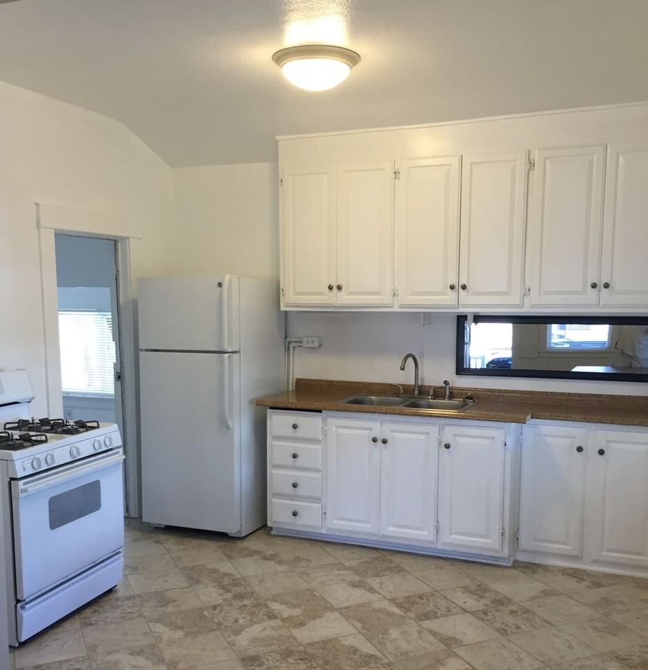 Castillo Apartments - Photo 5 of 9