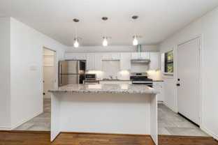 6435 Ravendale Ln - Photo 1 of 1