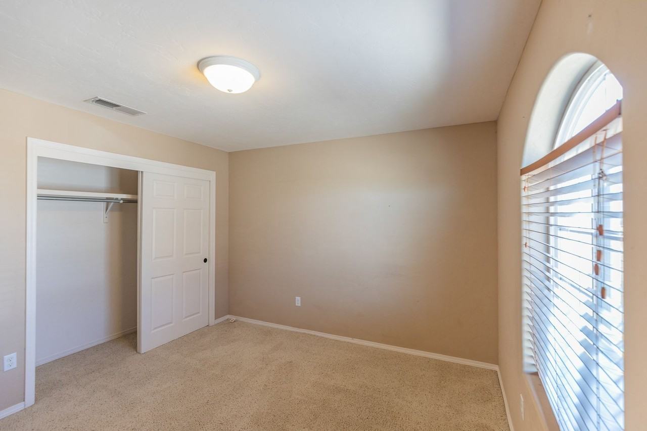 1491 Tierra Royos - Photo 3 of 30