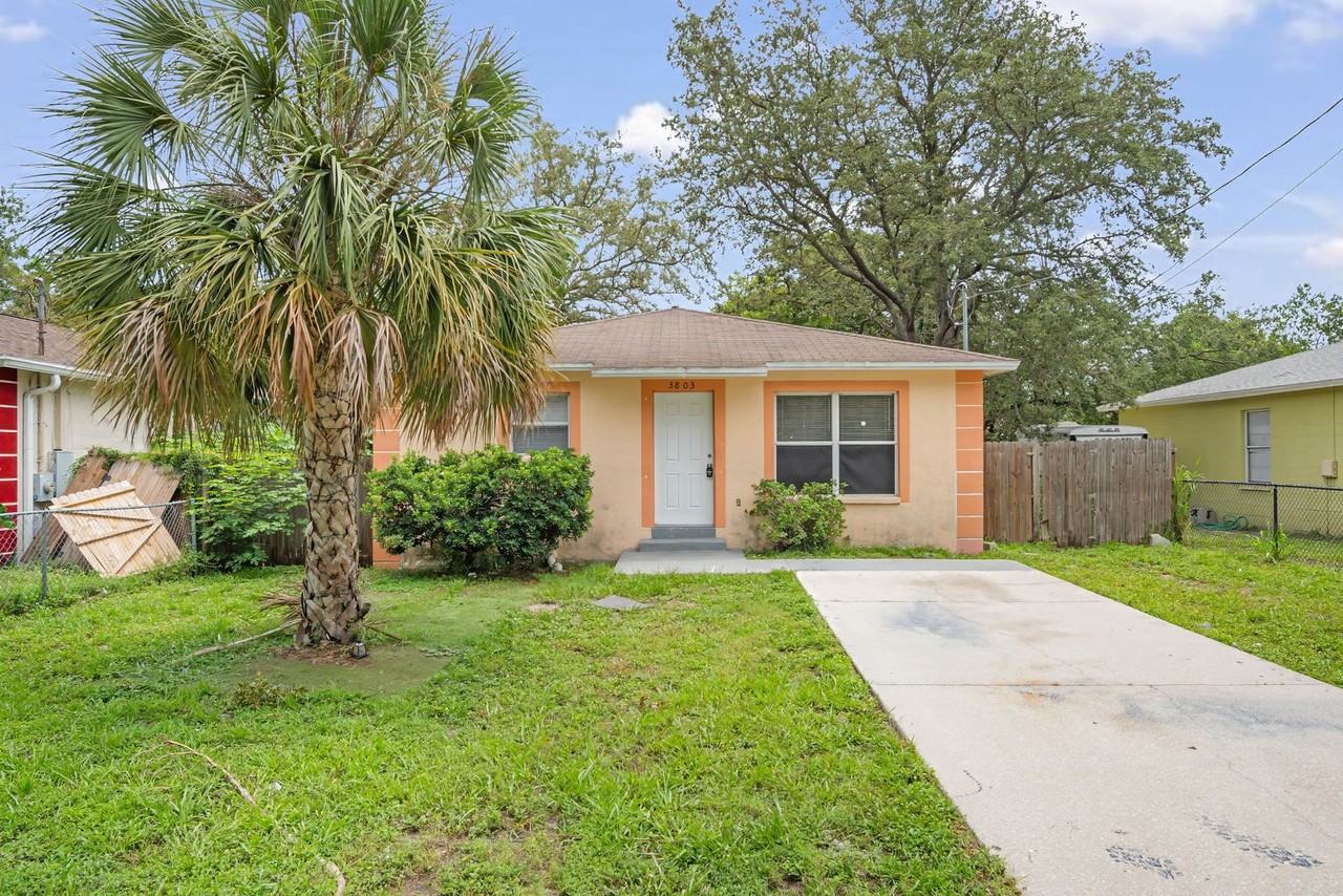 3803 N Garrison St - Photo 3 of 20