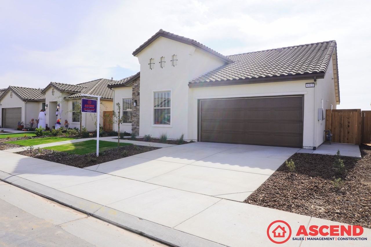 9313 Willow Terrace Dr - Photo 2 of 14