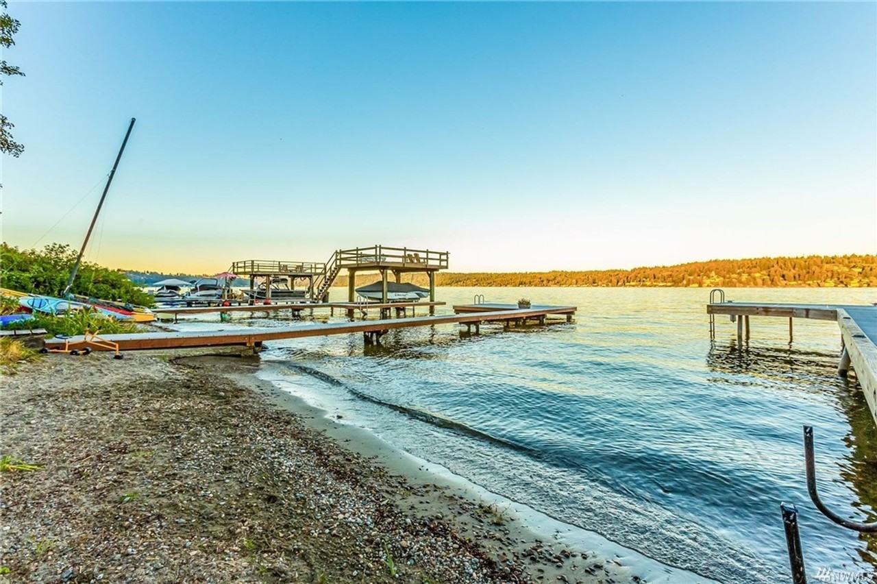 2418 W Lake Sammamish Pkwy Se - Photo 3 of 38