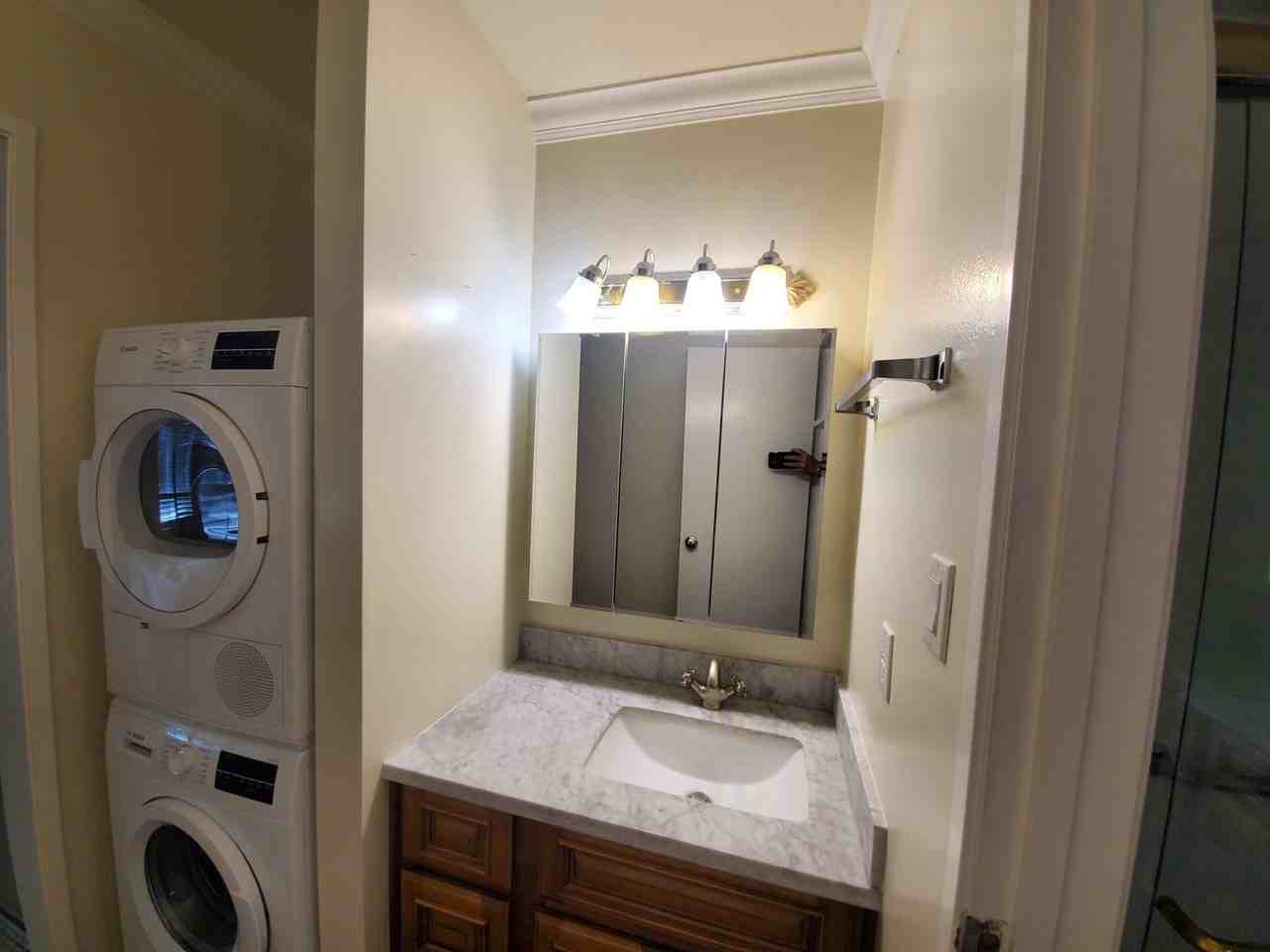 825 N Humboldt St - Photo 3 of 18