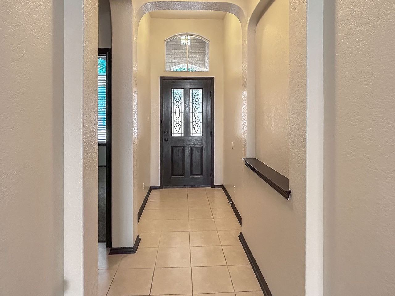 13820 Blakeville - Photo 4 of 27