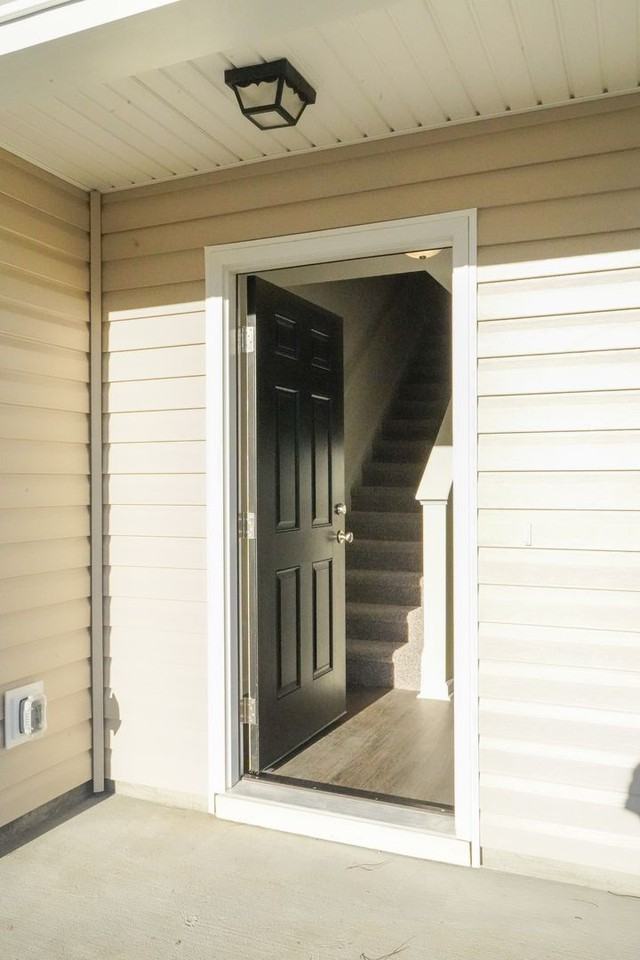 270 Cromer St - Photo 3 of 50