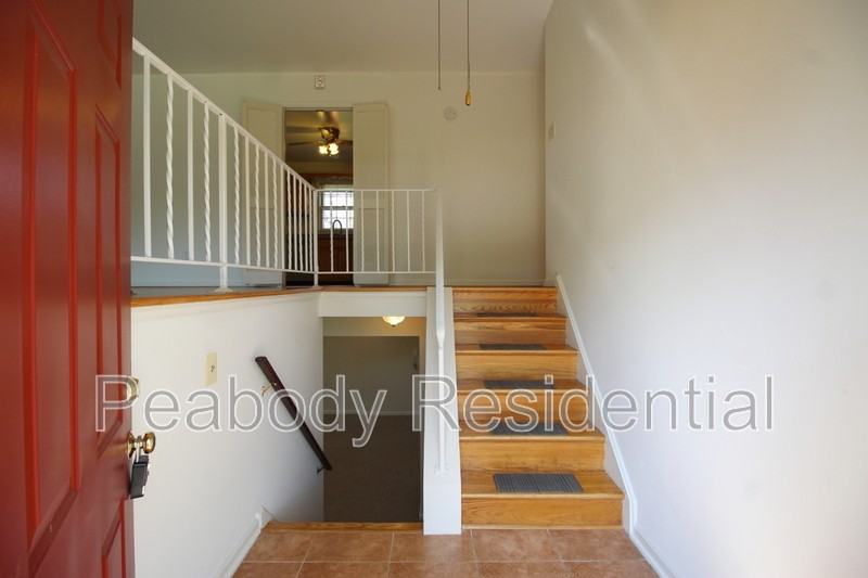 5810 Sunderland Ct - Photo 3 of 31