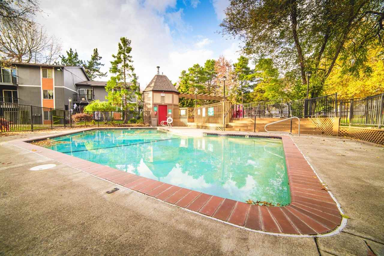 #307 LYNMARIE APARTMENTS - Photo 3 of 18