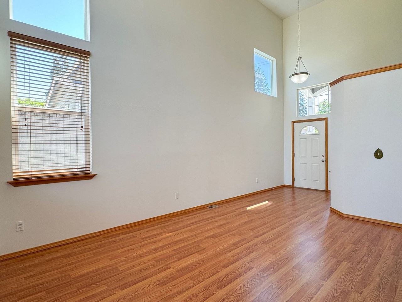 8315 228th St Sw #B - Photo 2 of 22