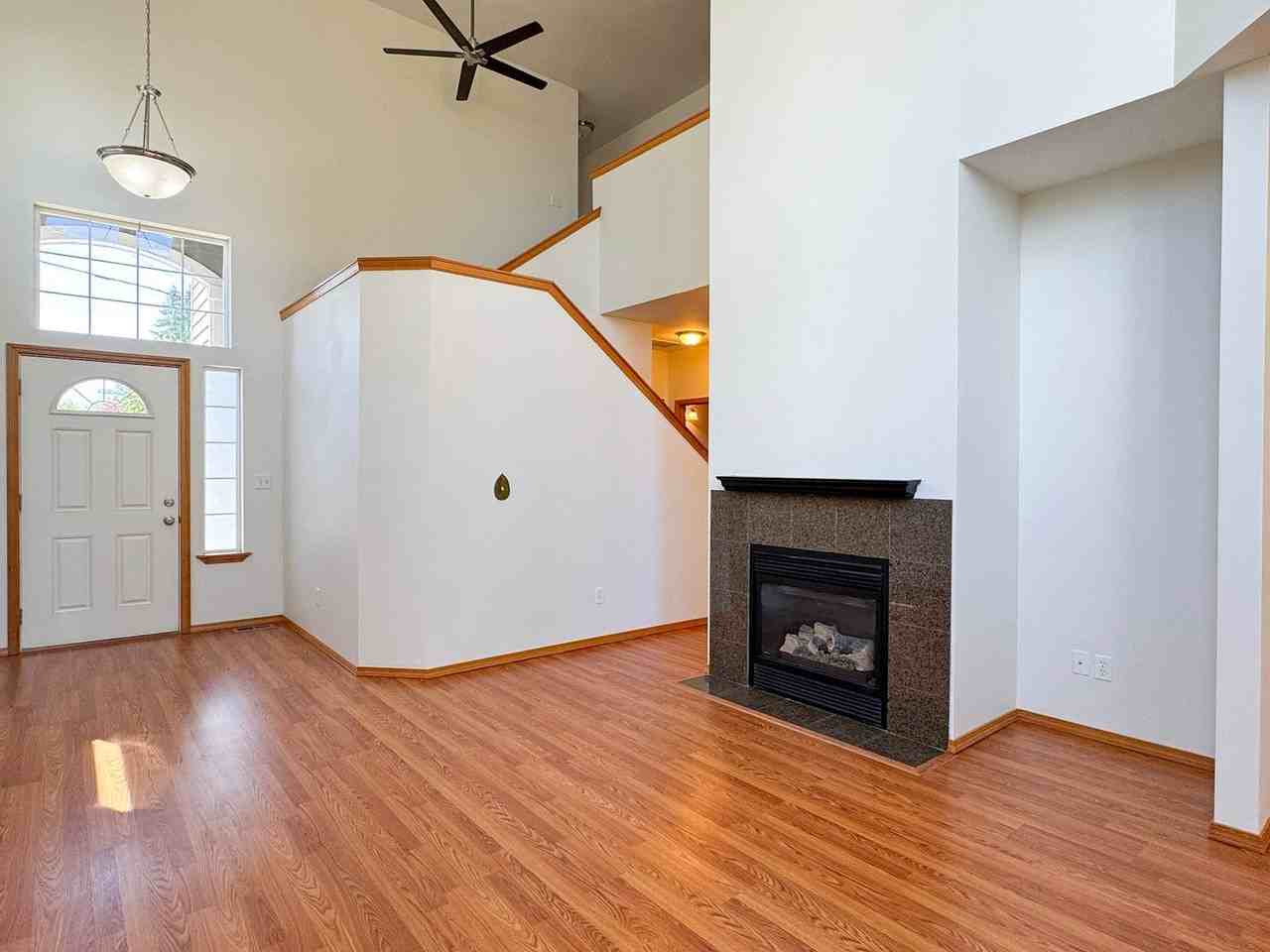 8315 228th St Sw #B - Photo 3 of 22