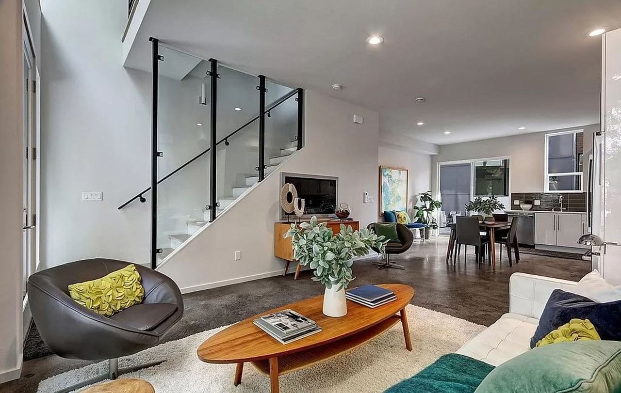 775 S Homer St - Photo 2 of 19