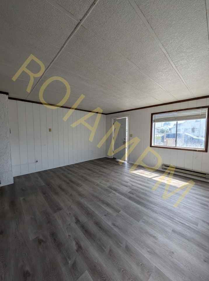 112 8th Ave S - Photo 3 of 7