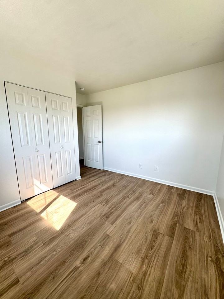 51 Pleasant Hill Rd - Photo 6 of 10