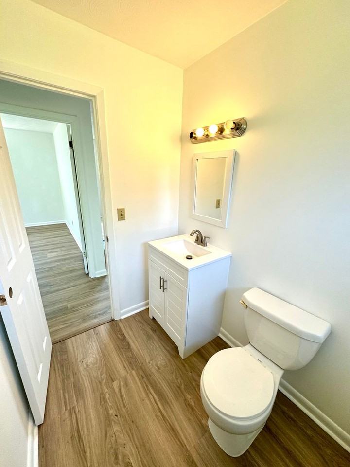51 Pleasant Hill Rd - Photo 7 of 10