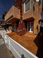 featured image of 204 Adams St