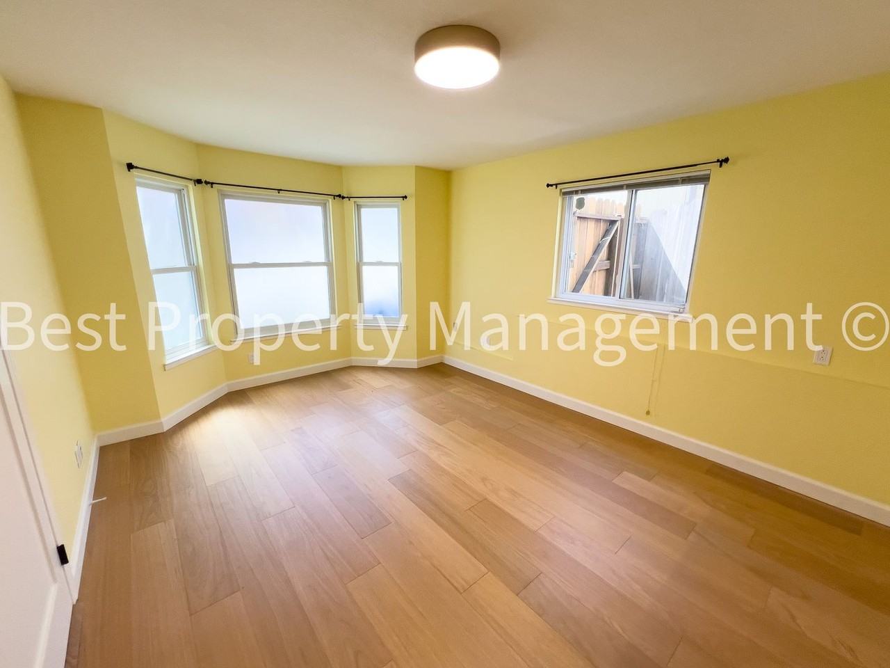 18344 Redwood Rd - Photo 3 of 38