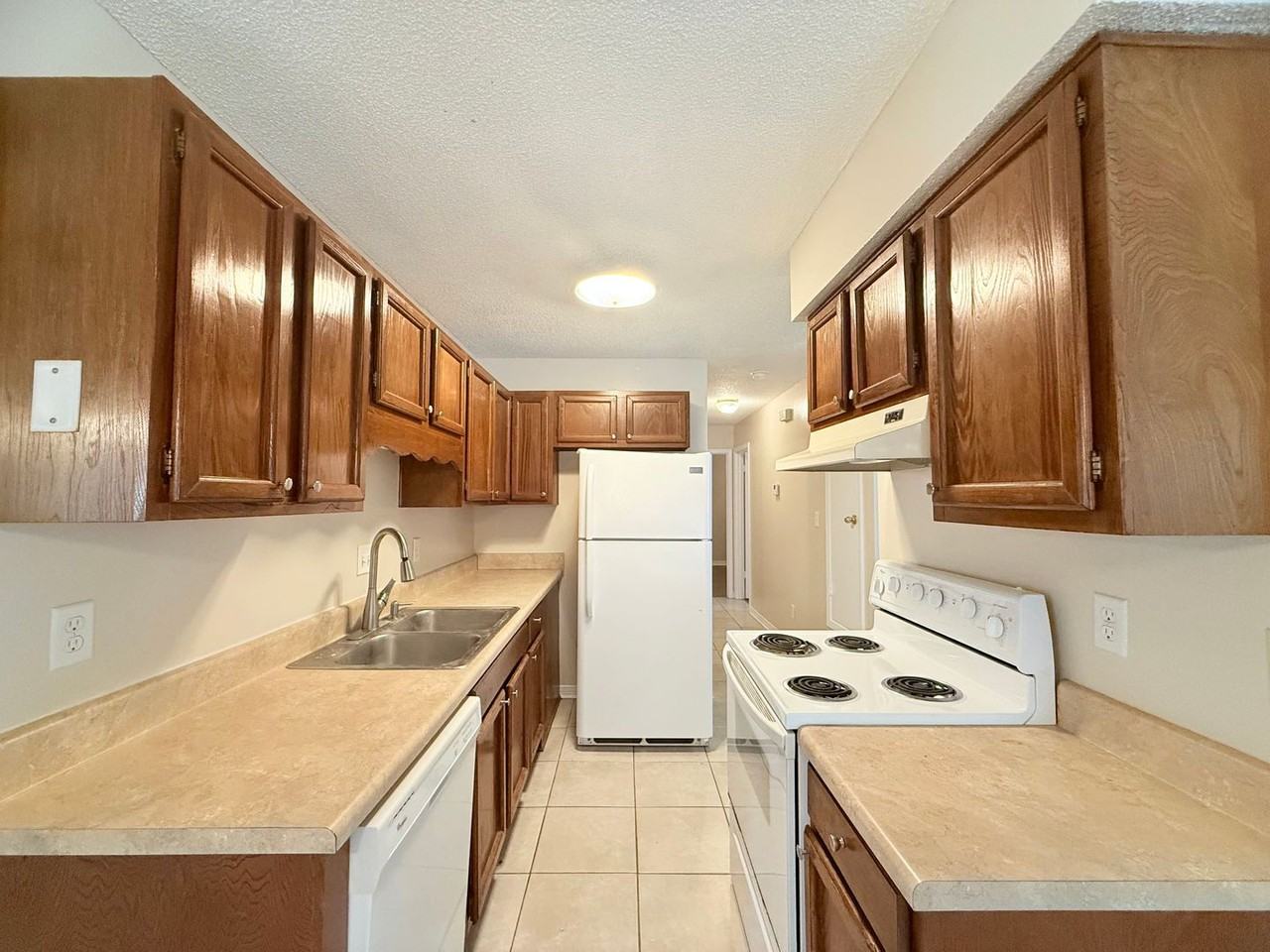 9345 Chisholm Rd #EGR - Photo 5 of 14