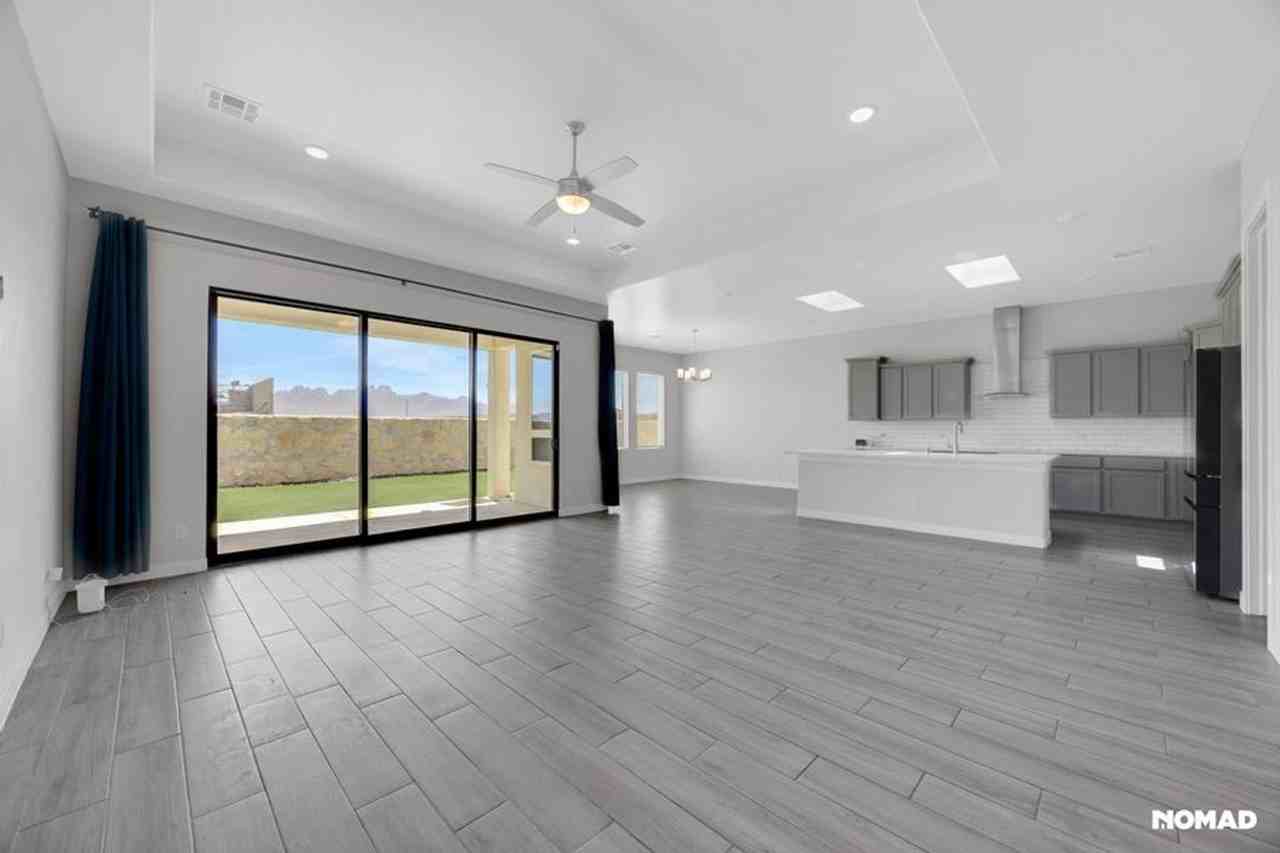 3802 Nightingale Ave - Photo 7 of 28