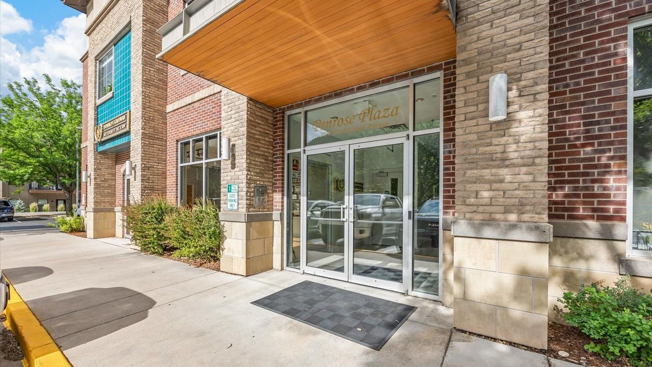 2520 Grand Ave #302 - Photo 3 of 24