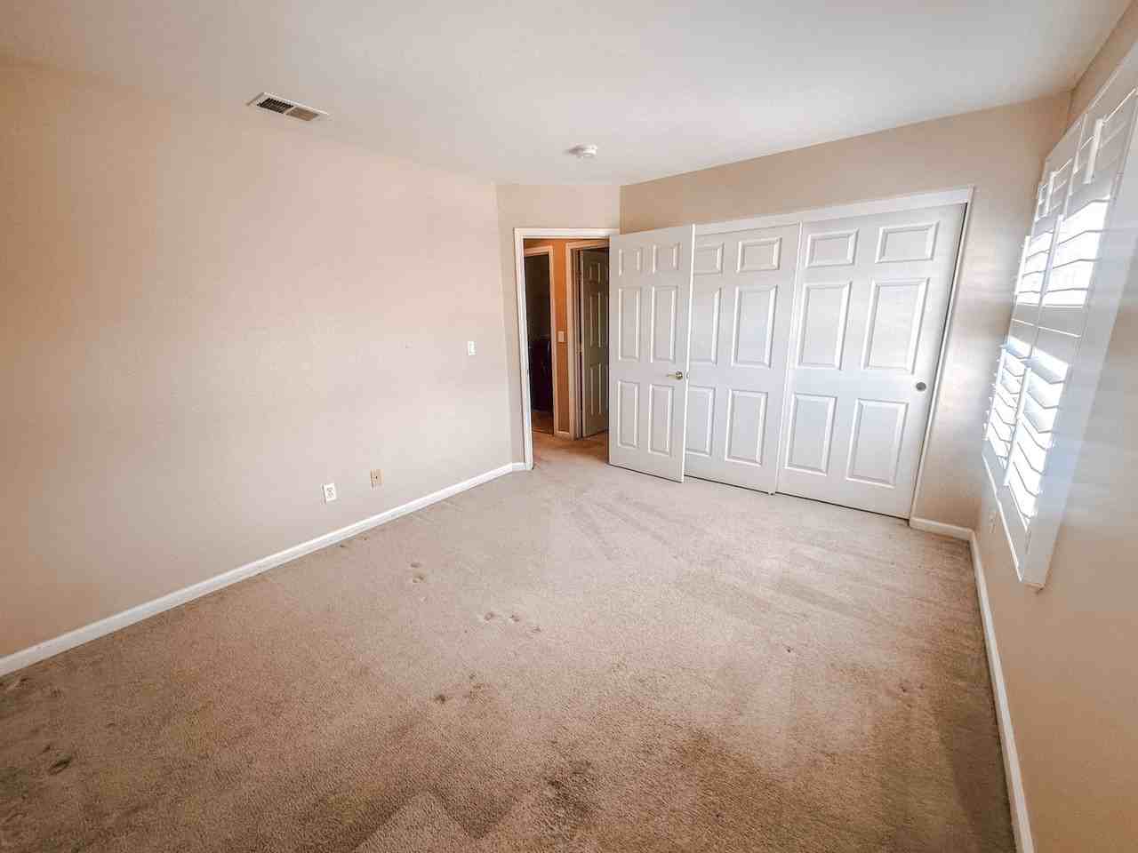 4855 Winterbrook Ave - Photo 2 of 19