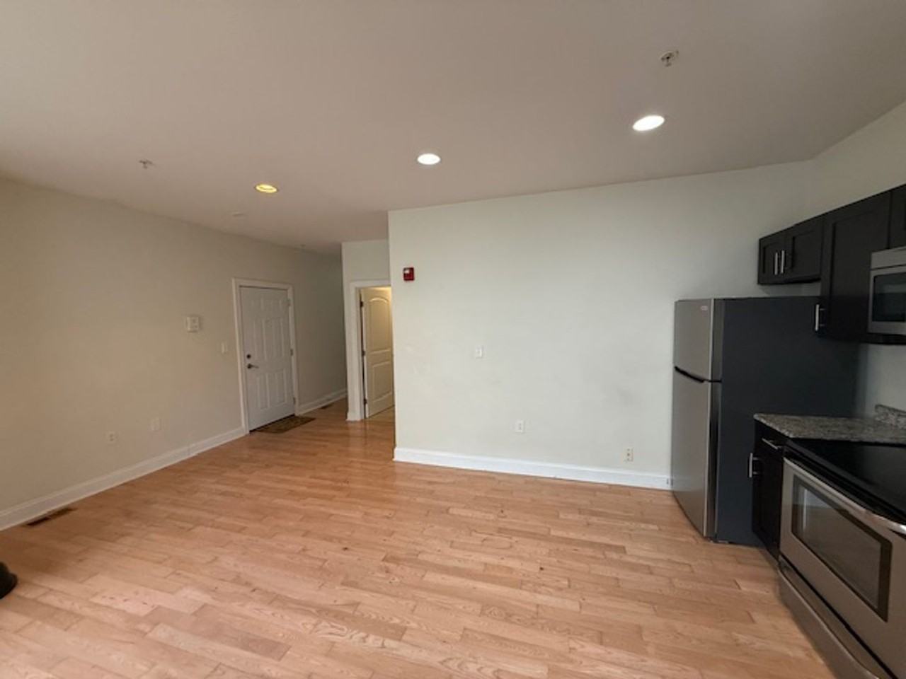 4128 Chester Ave - Photo 2 of 11