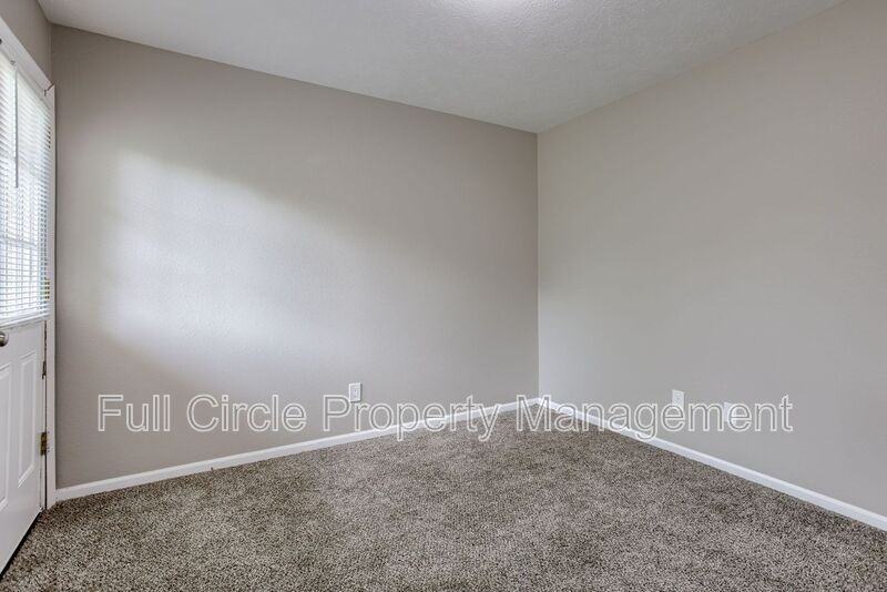 2730 N 1st St #1 - Photo 7 of 22