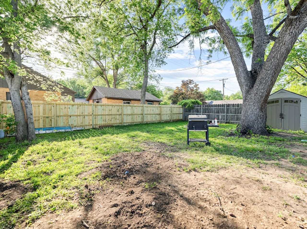 1303 N 9th St - Photo 2 of 11