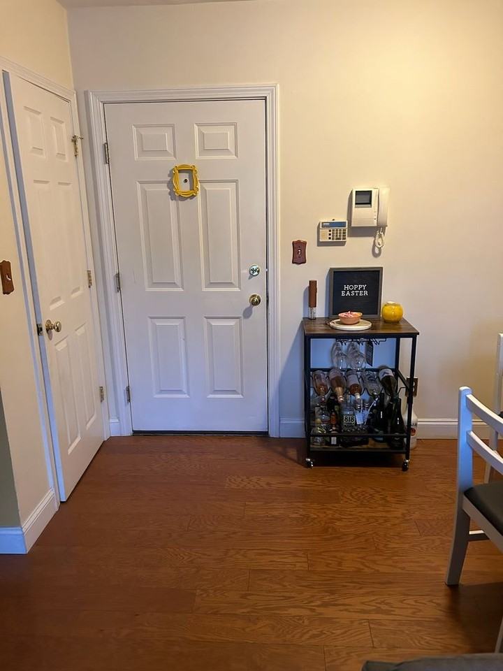 111 W 8th St - Photo 2 of 16