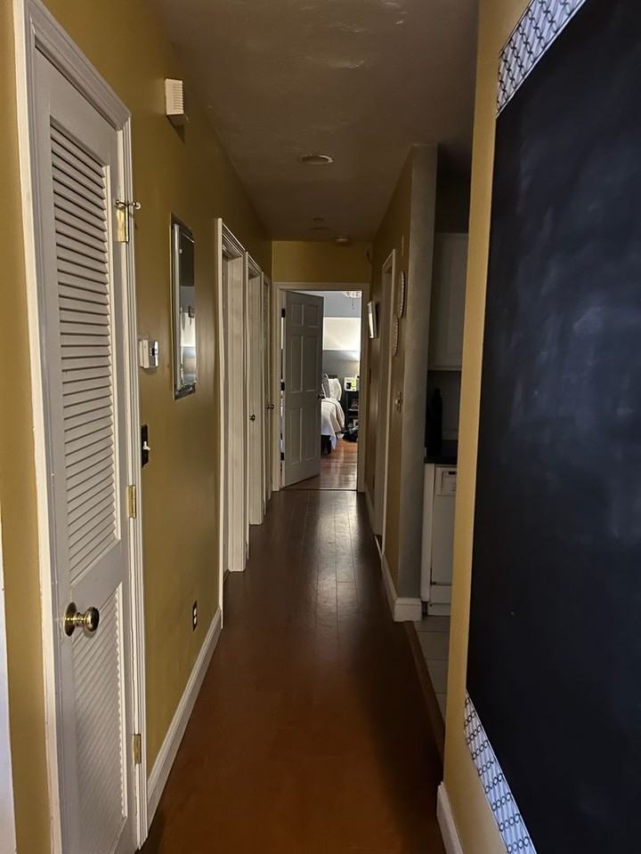 111 W 8th St - Photo 3 of 16