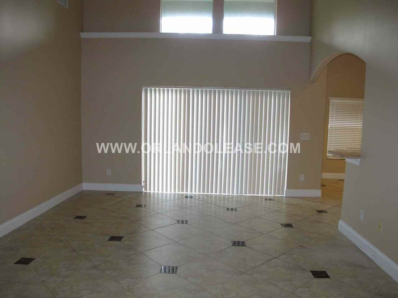 6828 Lucca St - Photo 6 of 26