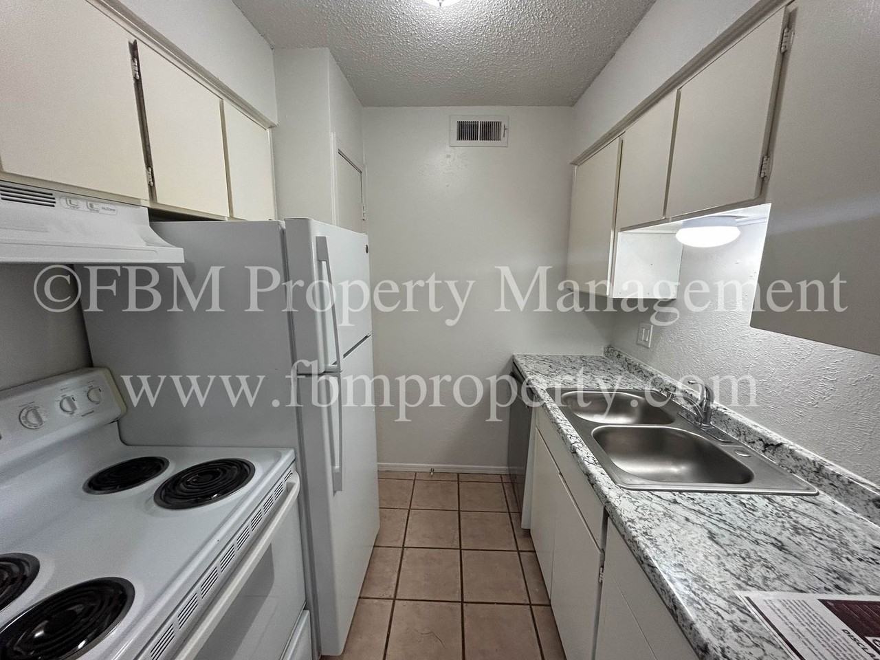 1401 N Clay St #G - Photo 7 of 15