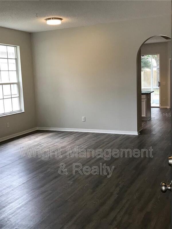 1414 Loretto Cir - Photo 2 of 26