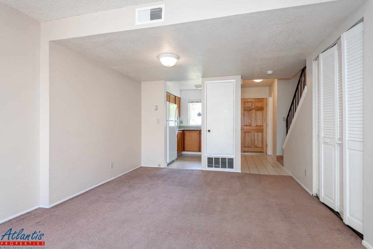 3347 Methilhaven Ct - Photo 3 of 18