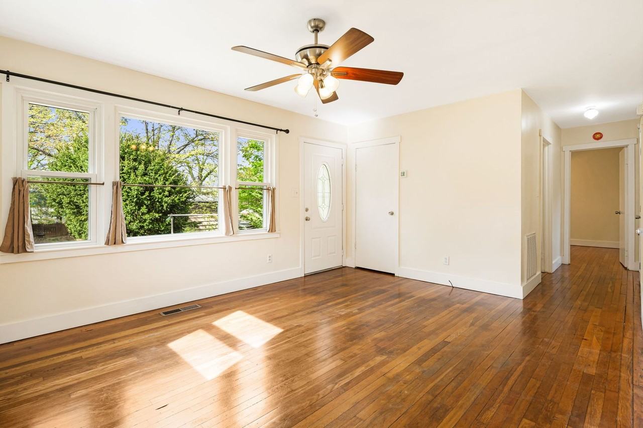 44 Jeffress Ave