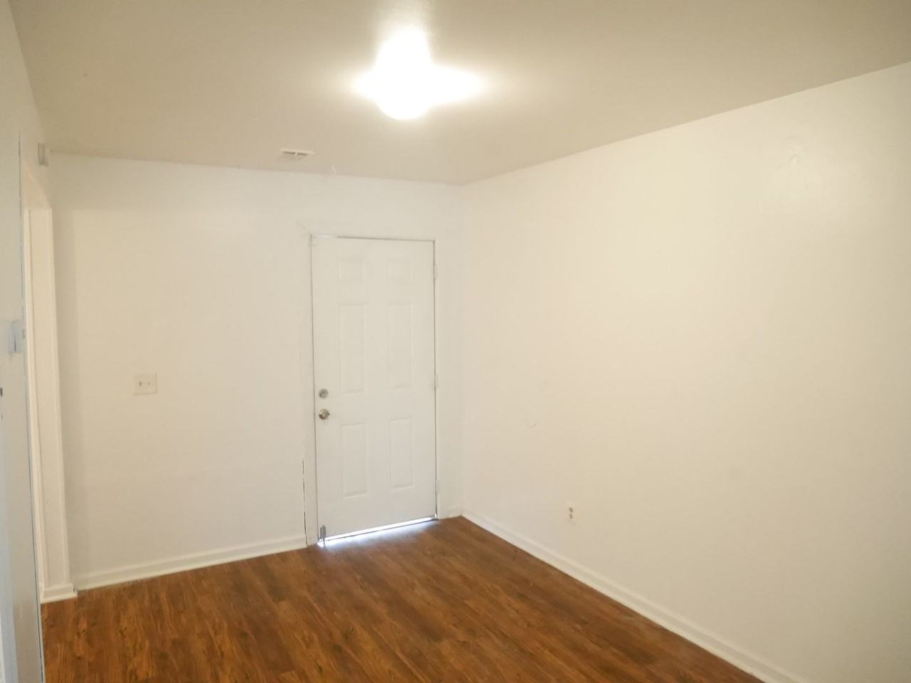 351 Willow Dr - Photo 7 of 18