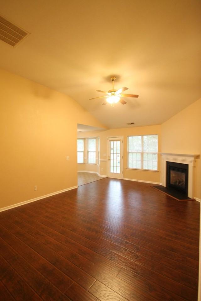 1281 Spring View Ct - Photo 3 of 25