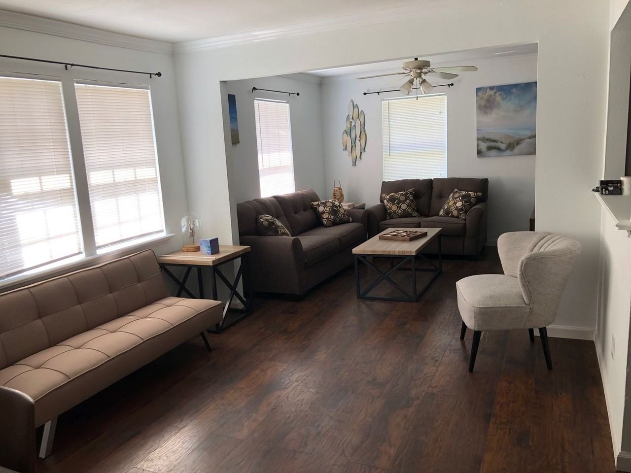 1607 Glynn Oaks Dr - Photo 3 of 22