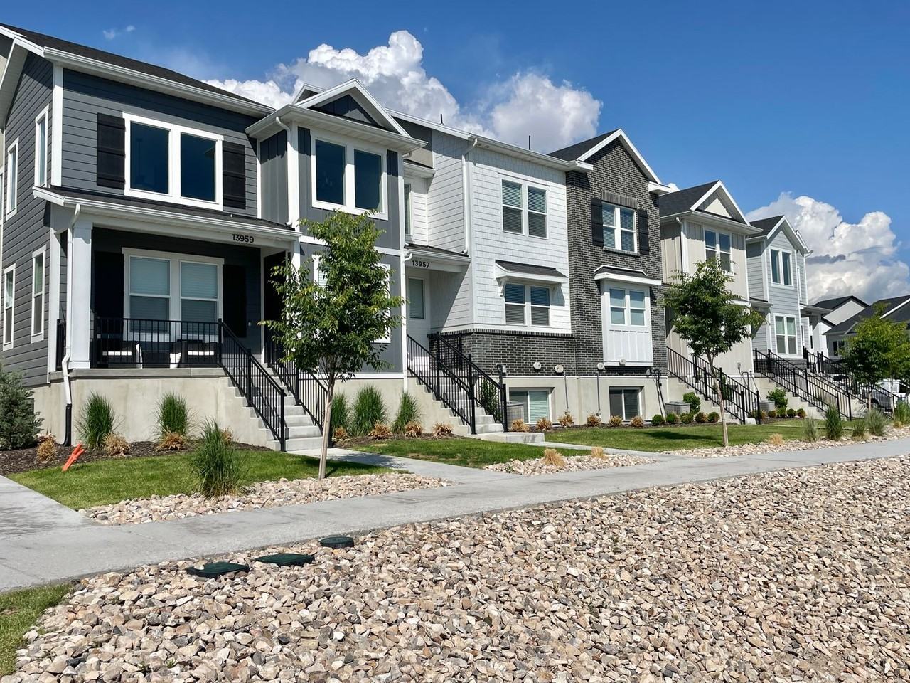 13959 S Silver Peak Ln - Photo 2 of 27