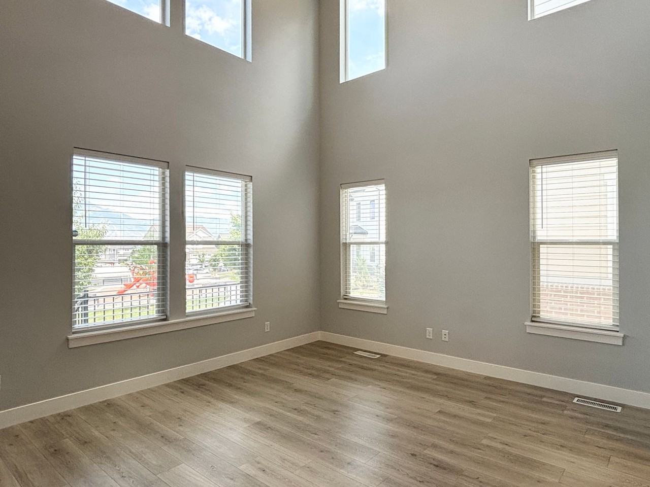 13959 S Silver Peak Ln - Photo 5 of 27